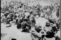 投降する子ども老人 投降する子ども老人